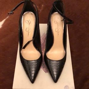 Jessica Simpson heels